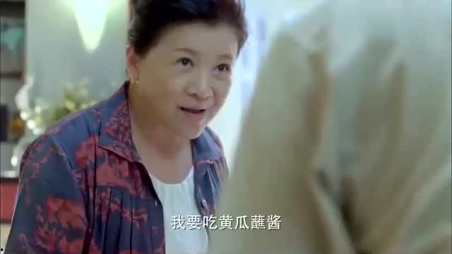 娱乐吃瓜酱外婆是谁,娱乐吃瓜酱外婆的真实身份，背后故事令人惊讶